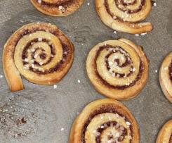 Zimtschecken - Kanelbullar