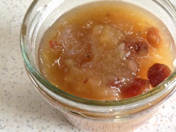 Apfel-Chutney mit leichter Schärfe