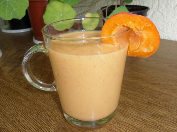 Cremiges "Aprikosen Smoothie" von küchengötter