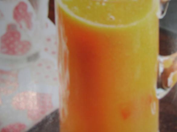Papaya-Orangen-Saft (Zumo de papaya y naranja)
