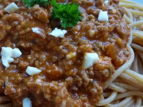 griechische Hackfleischsoße