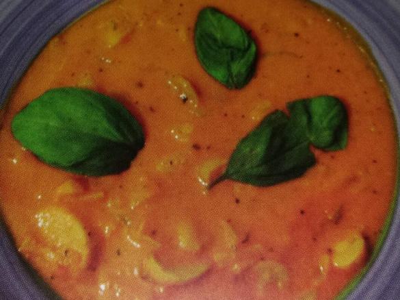 italienische Pizzasuppe