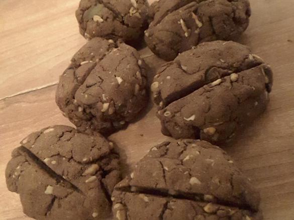 Brötchen aus Mandel- und Leinsahmenmehl "Low Carb"