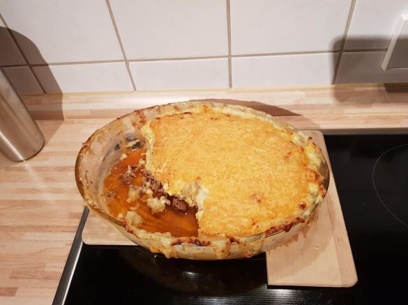 Hackfleisch-Blumenkohl-Gnocci-Auflauf