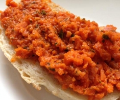 Karotten-Tomaten-Parmesan Brotaufstrich